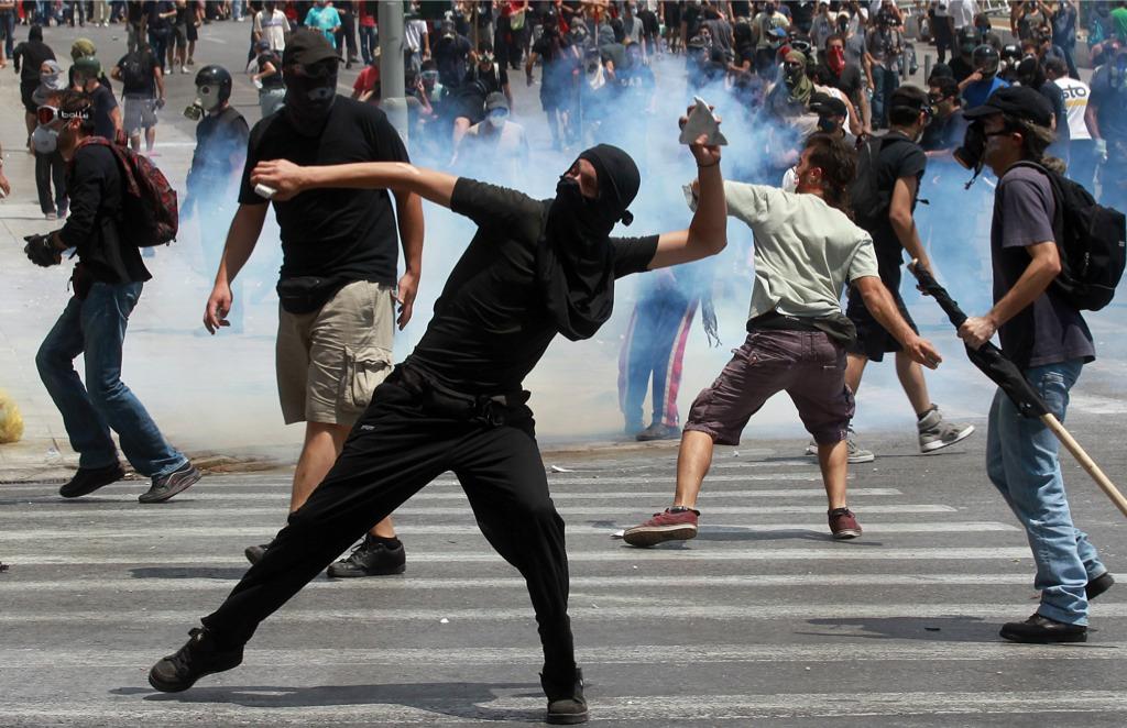 Αποτέλεσμα εικόνας για κουκουλοφόροι