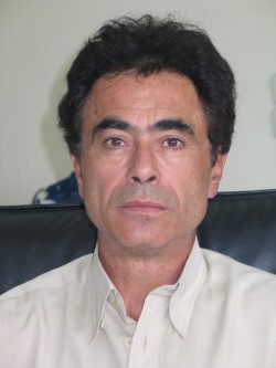 Ο κ. Κουκουράκης δεν μένει σε θεωρητικό επίπεδο αλλά τεκμηριώνει με οικονομικά στοιχεία την πρότασή του τόσο για το κόστος και τους τρόπους χρηματοδότησης του έργου όσο και για τα οικονομικά οφέλη που θα αποφέρει