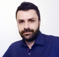 Παρασκευάς Περάκης 