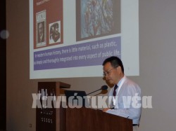 Τη διάσπαση του πλαστικού από σκουλήκια παρουσίασε μεταξύ άλλων ο Κινέζος καθηγητής του Πανεπιστημίου του Πεκίνου κ. Jun Jang