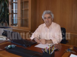 ο πρώην πρύτανης του Πολυτεχνείου, Γιάννης Φίλης