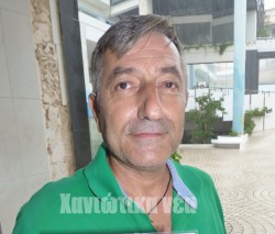 Ο Χρήσος Λιναράκης από το Νιο Χωριό Αποκορώνου, παππούς, πατέρας και φοιτητής πλέον 