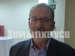 ο διευθυντής της μονάδας μαστού στο ΠΑΓΝΗ Γιάννης Ασκοξυλάκης