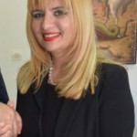 elvi-stassinou-girokomeio-vivlio-7