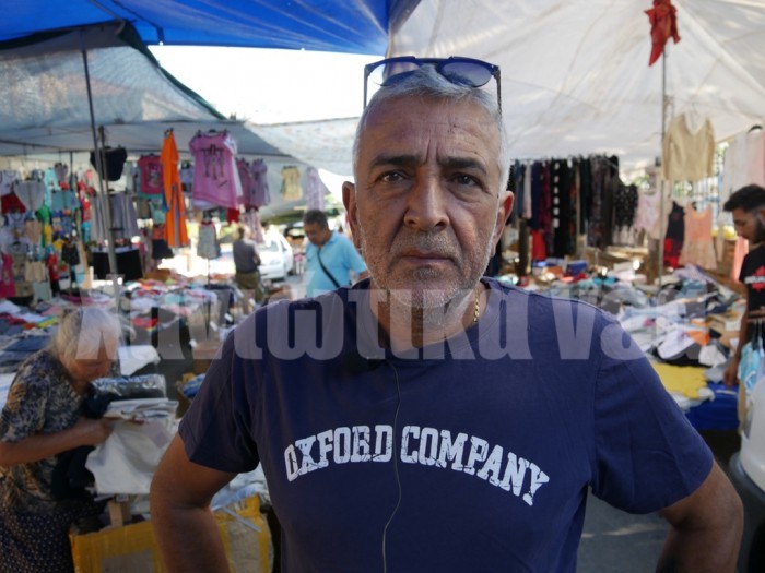 1. Σταύρος Μαρκουλάκης πρόεδρος εμπόρων