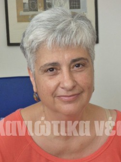 «Δεν υπάρχουν ακίνητα προς ενοικίαση γιατί αφενός δεν φτιάχνονται καινούργιες πολυκατοικίες κι αφετέρου ό,τι υπάρχει ελεύθερο χρησιμοποιείται για βραχυχρόνια μίσθωση», επεσήμανε η πρόεδρος του Συλλόγου Μεσιτών Νομού Χανίων (ΣΥ.ΜΕ.ΝΟ.Χ.) Λουκία Καλλιγιάννη.