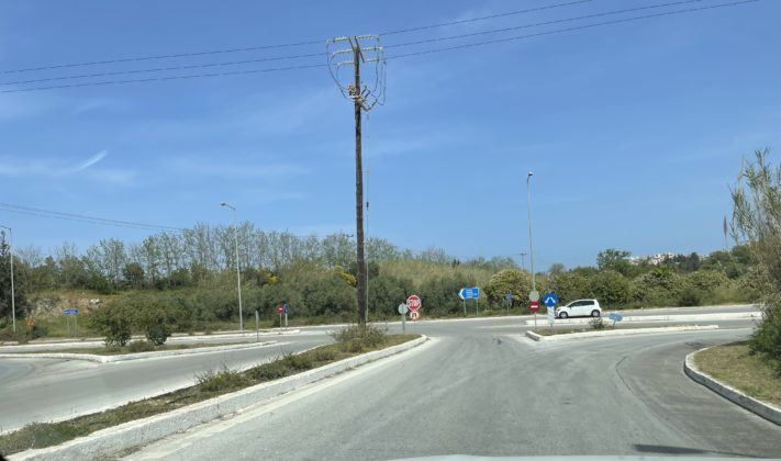 κομβος ταυρωνιτη